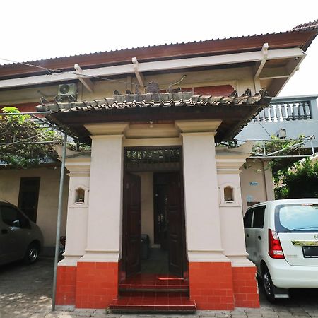 Mustika Inn Kuta Lombok Buitenkant foto