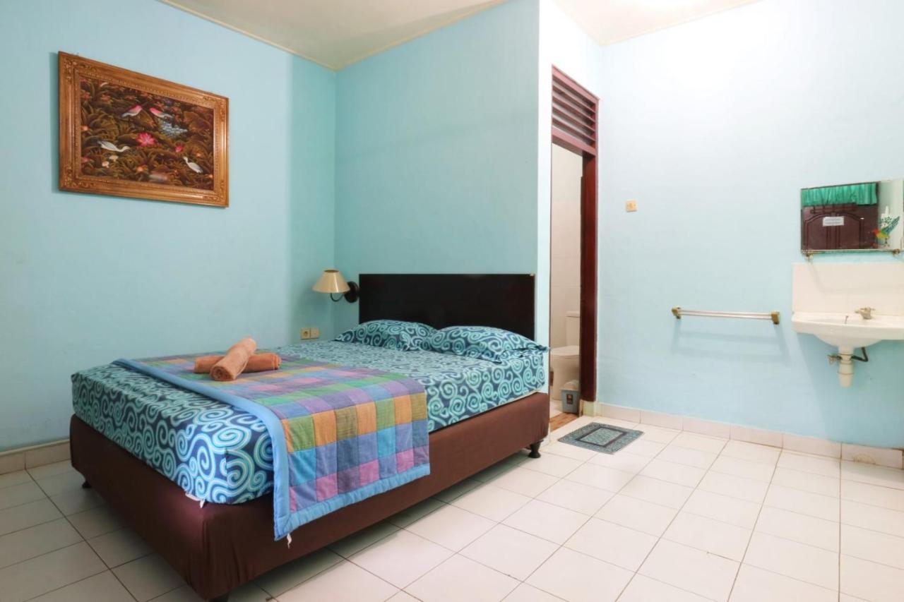 Mustika Inn Kuta Lombok Buitenkant foto