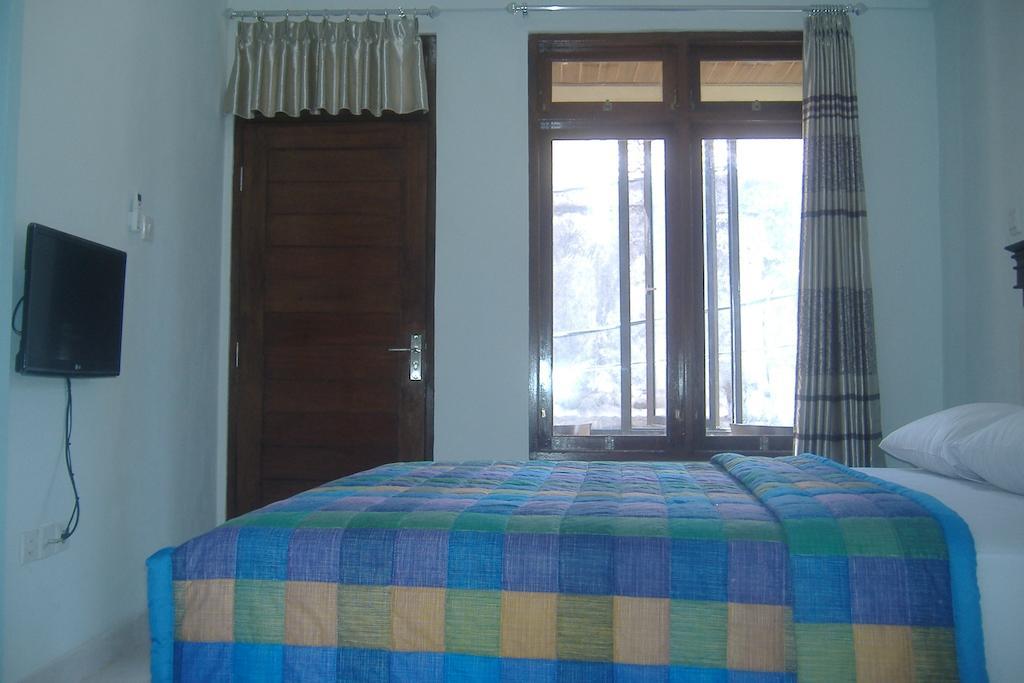 Mustika Inn Kuta Lombok Kamer foto