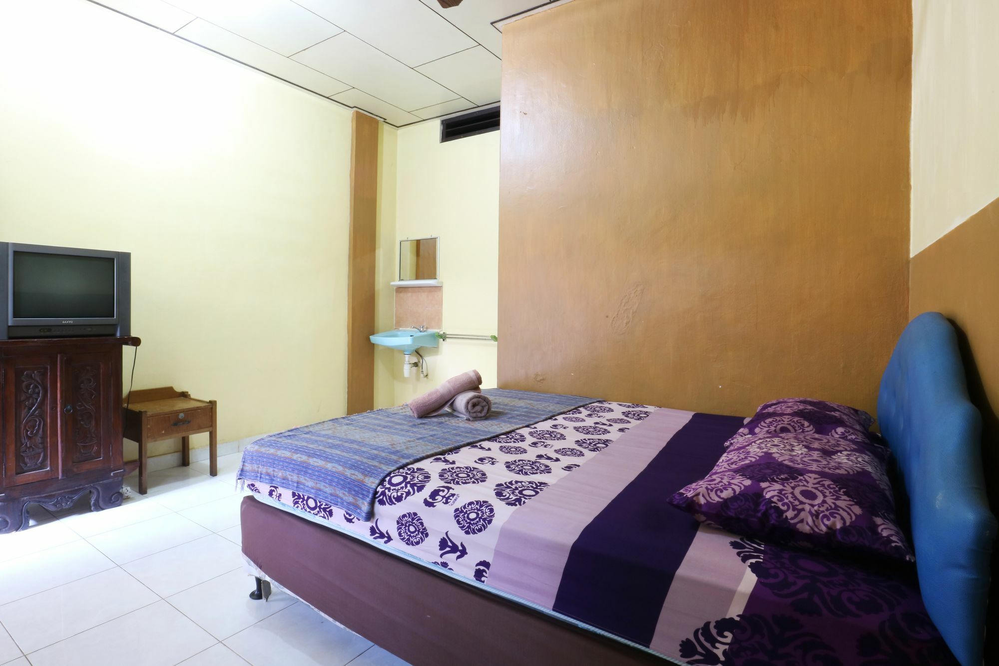 Mustika Inn Kuta Lombok Buitenkant foto