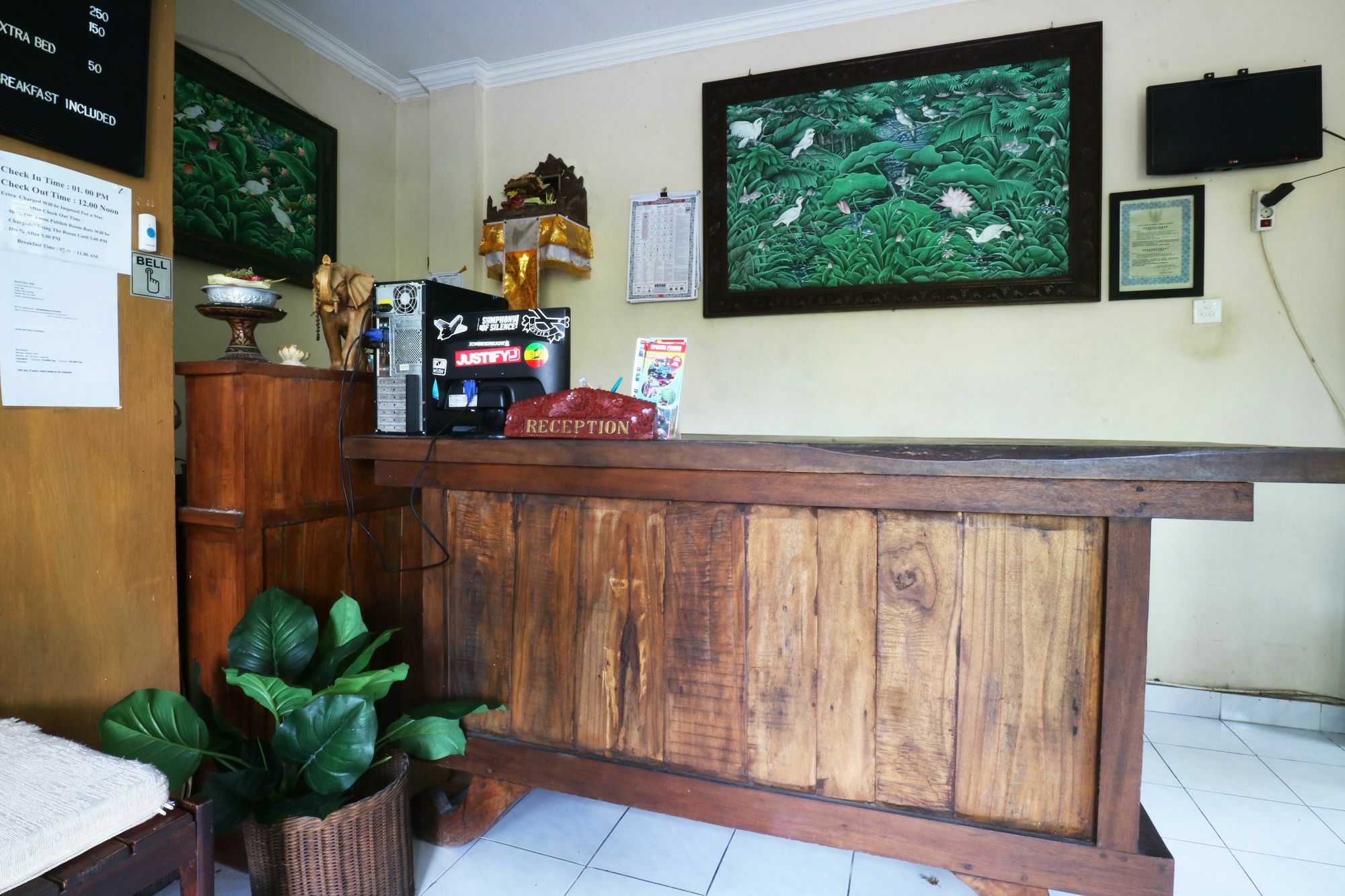 Mustika Inn Kuta Lombok Buitenkant foto